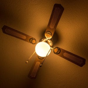 Using Smart Light Bulbs In Ceiling Fans Home Point - Do Ceiling Fans Require Special Light Bulbs