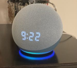 Echo Dot in listening mode
